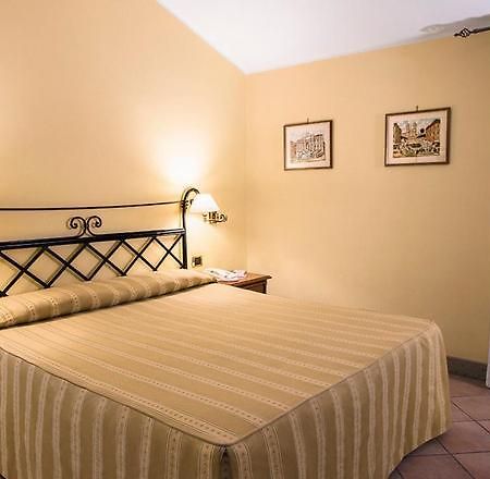 Hotel Bramante Рим Екстер'єр фото